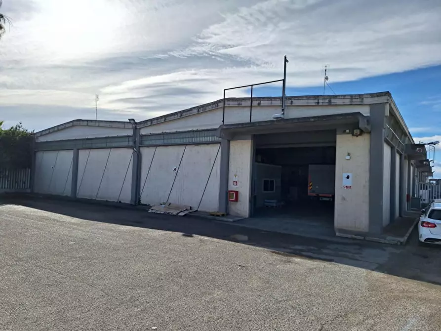 Immagine 1 di Capannone industriale in vendita  in Via degli Artigiani, 83, 76121 Barletta BT, Italia a Barletta