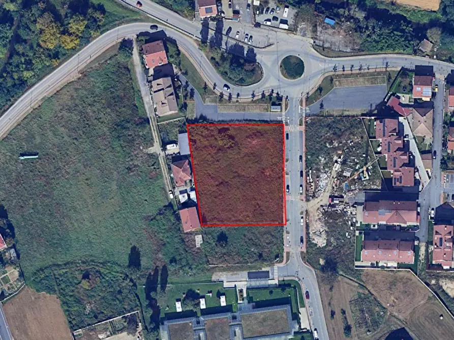 Immagine 10 di Terreno in vendita  in Via Francesco Salerno snc, N. snc a Brandizzo