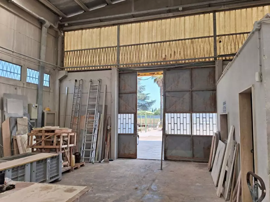 Immagine 8 di Capannone industriale in vendita  in Stradella Triggiani, 8, 70020 Bitritto BA, Italia a Bitritto