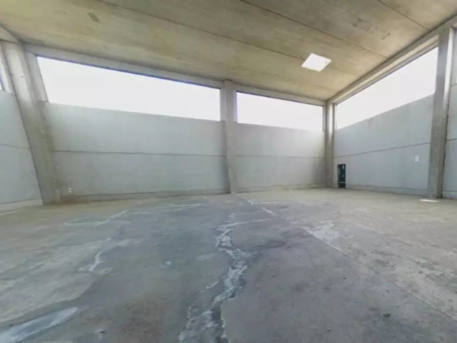 Immagine 5 di Capannone industriale in vendita  in Via Macello, N. 3/B a Cavour