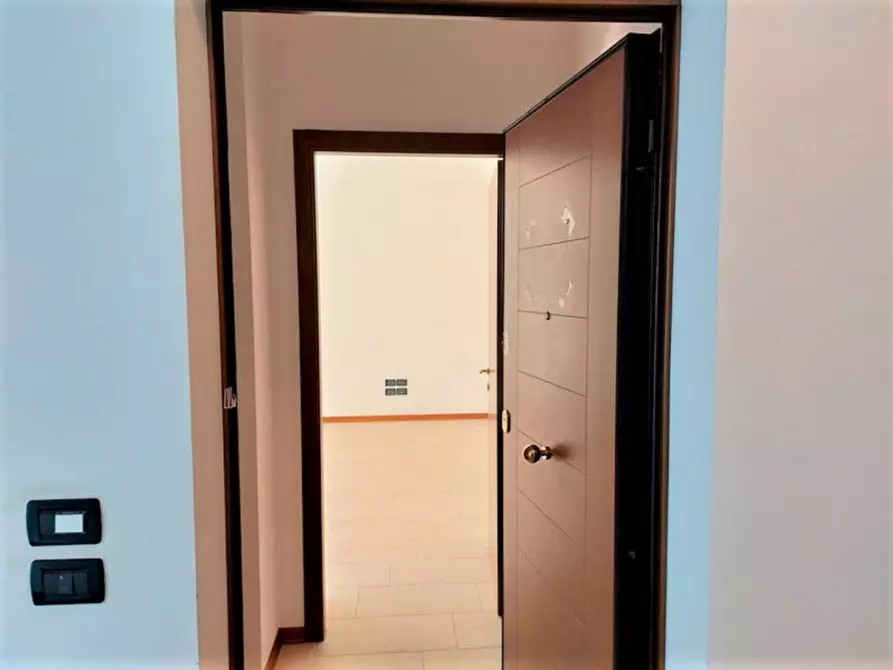 Immagine 15 di Ufficio in vendita  in Piazzale salvo D’Acquisto, N. 11 a Monfalcone