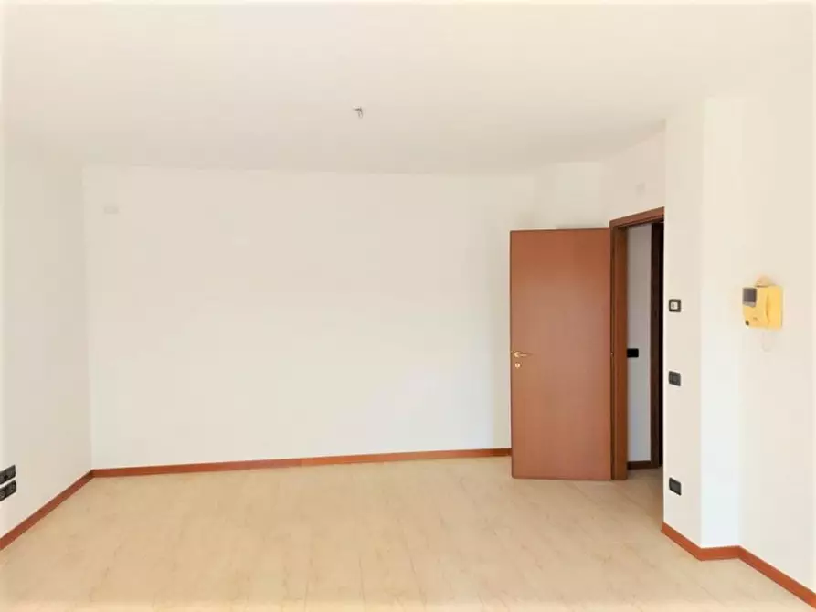 Immagine 19 di Ufficio in vendita  in Piazzale salvo D’Acquisto, N. 11 a Monfalcone