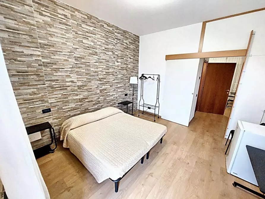 Immagine 8 di Hotel in vendita  in Corso Palmiro Togliatti, N. 21 a Vigevano