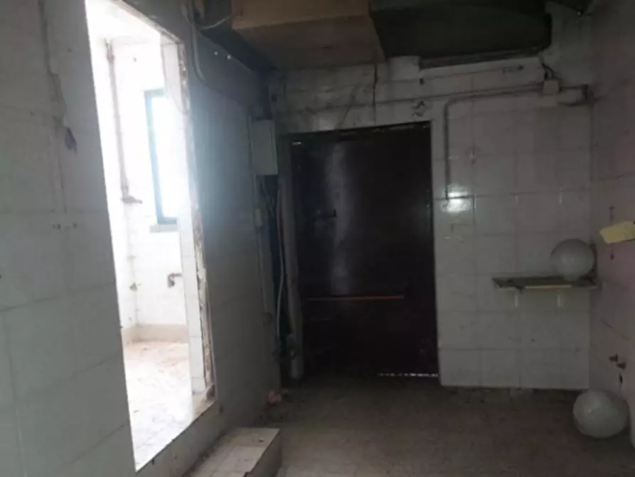 Immagine 3 di Negozio in vendita  in V. Torino, 25, 10034 Chivasso TO, Italia a Chivasso