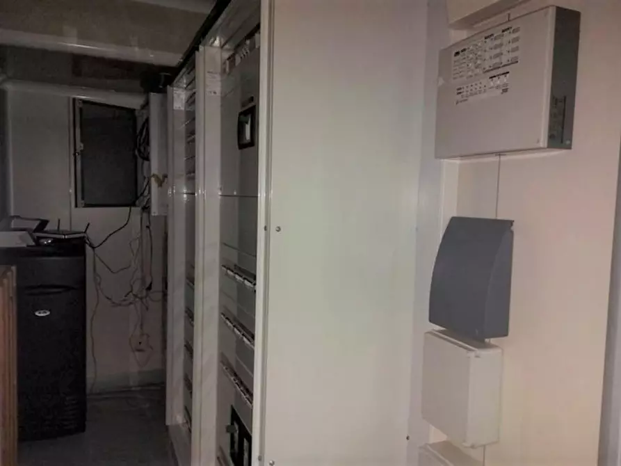 Immagine 10 di Ufficio in vendita  in Via Aldo Bartocci, N. 9/B a Terni