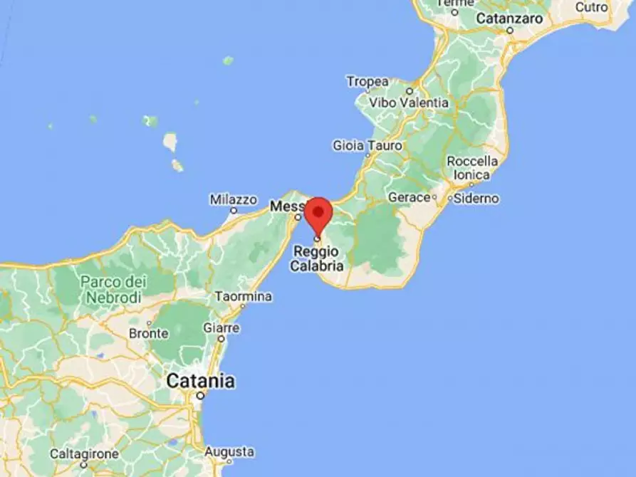 Immagine 13 di Magazzino in vendita  in Via S. Antonio al Santuario, N. snc a Reggio Di Calabria