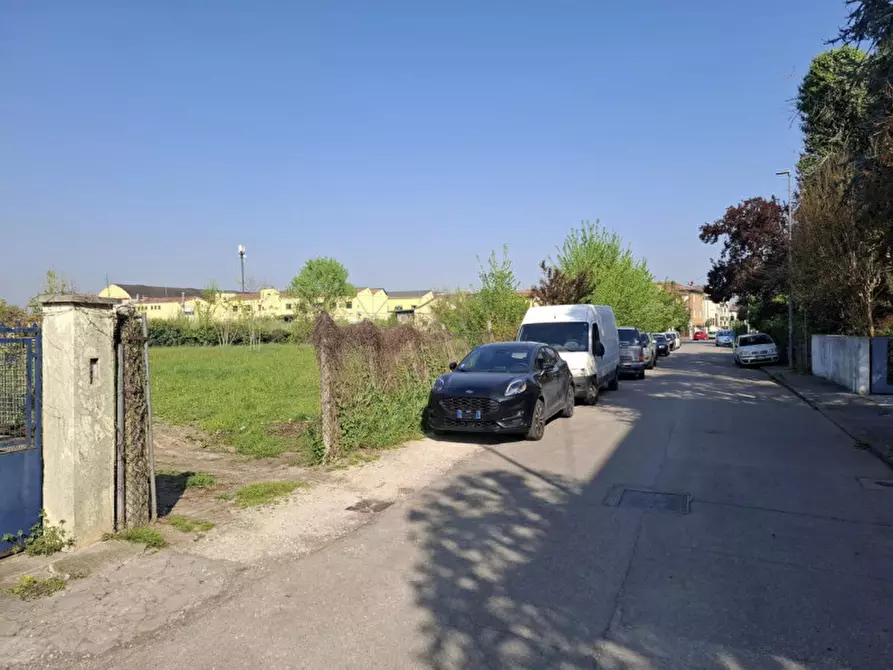 Immagine 8 di Terreno in vendita  in Via Romolo Fowst, 35135 Padova PD, Italia a Padova