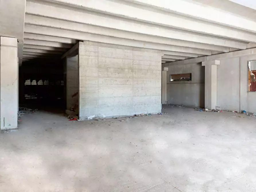 Immagine 19 di Capannone industriale in vendita  in Piazza Alleati, N. 8 a Cigliano