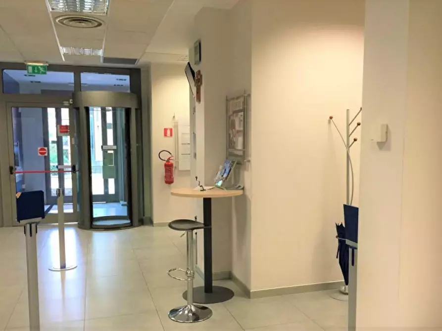 Immagine 3 di Ufficio in vendita  in Via Professor Mario Redaelli, N. 24 a Olginate