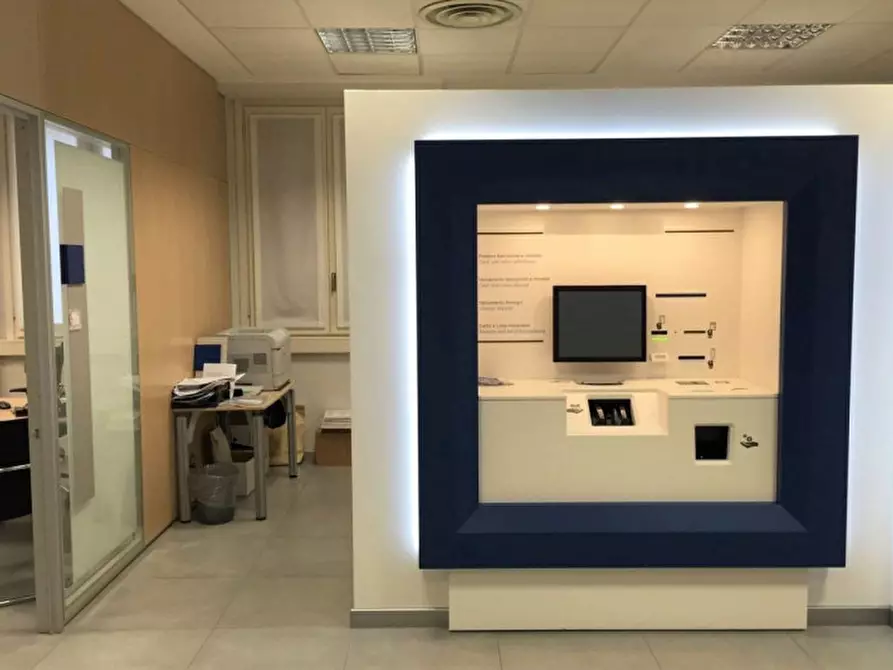 Immagine 4 di Ufficio in vendita  in Via Professor Mario Redaelli, N. 24 a Olginate
