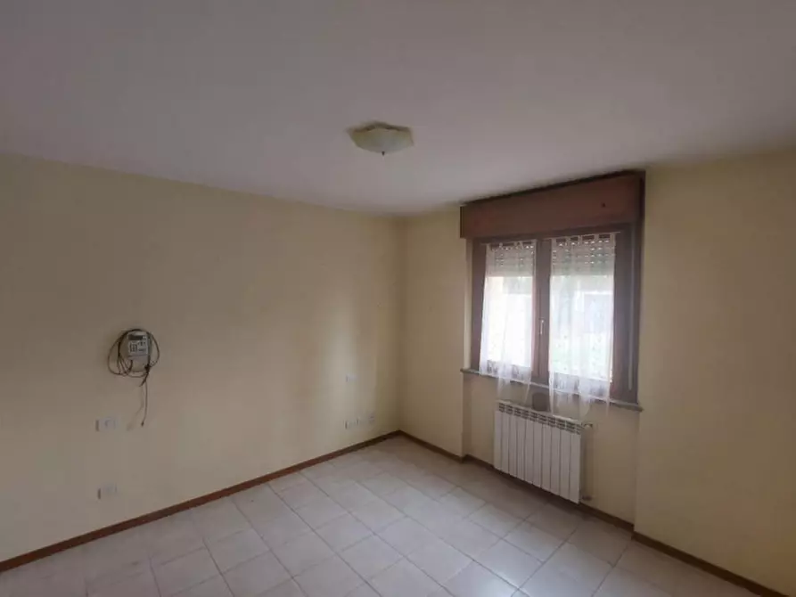 Immagine 5 di Negozio in vendita  in Via Poscallo, N. 1 a Abbiategrasso