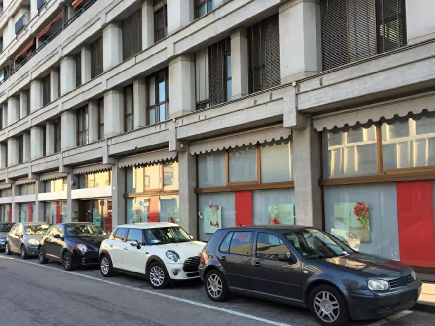 Immagine 2 di Ufficio in vendita  in Piazza Alcide De Gasperi, N. 34 a Padova