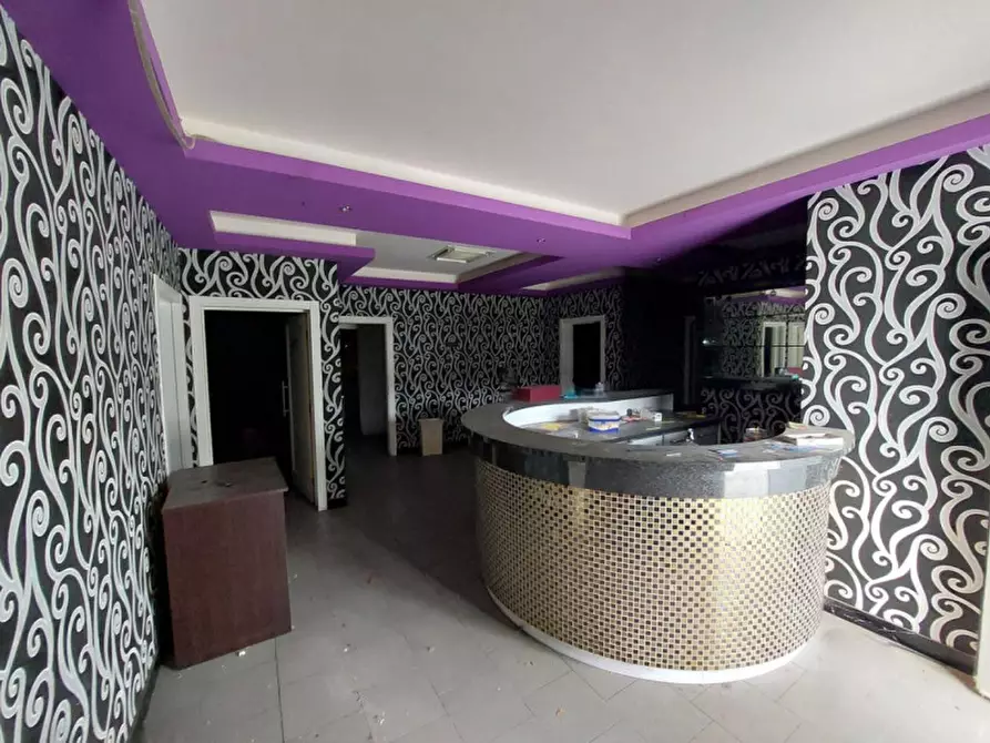 Immagine 1 di Negozio in vendita  in Via Magistrini, 3, 40013 Castel Maggiore BO, Italia a Castel Maggiore