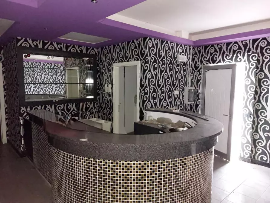 Immagine 4 di Negozio in vendita  in Via Magistrini, 3, 40013 Castel Maggiore BO, Italia a Castel Maggiore