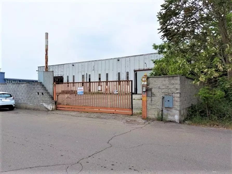 Immagine 4 di Capannone industriale in vendita  in Via Galileo Galilei, N. 8/10 a Cilavegna
