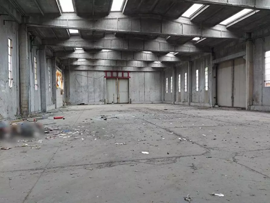 Immagine 10 di Capannone industriale in vendita  in Via Galileo Galilei, N. 8/10 a Cilavegna