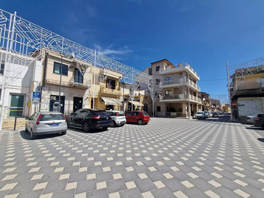 Immagine 2 di Ufficio in vendita  in P.za S. Giuseppe, 8, 95040 Mazzarrone CT, Italia a Mazzarrone