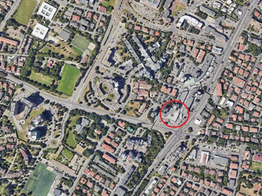 Immagine 13 di Negozio in vendita  in Via Pietro Giardini, N. 474 a Modena