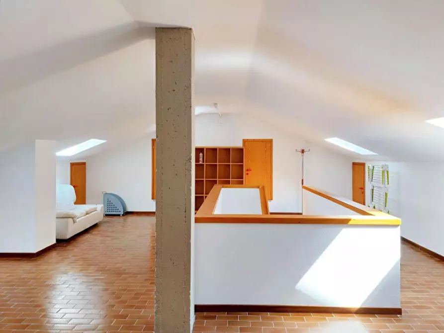 Immagine 5 di Appartamento in vendita  in Via IV Novembre, N. 1 a Chiuro