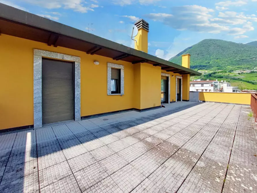 Immagine 7 di Appartamento in vendita  in Via IV Novembre, N. 1 a Chiuro