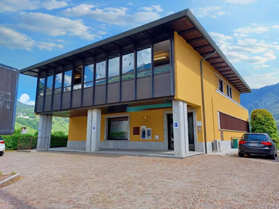 Immagine 11 di Appartamento in vendita  in Via IV Novembre, N. 1 a Chiuro