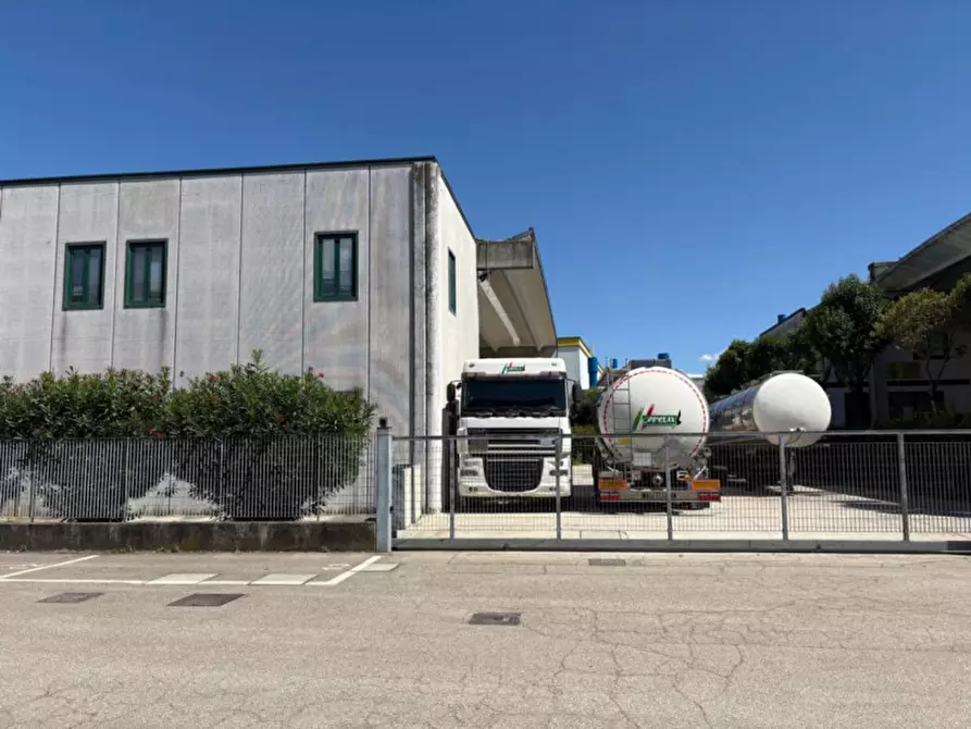 Immagine 5 di Capannone industriale in vendita  in Via Pana, 84, 48018 Faenza RA, Italia a Faenza