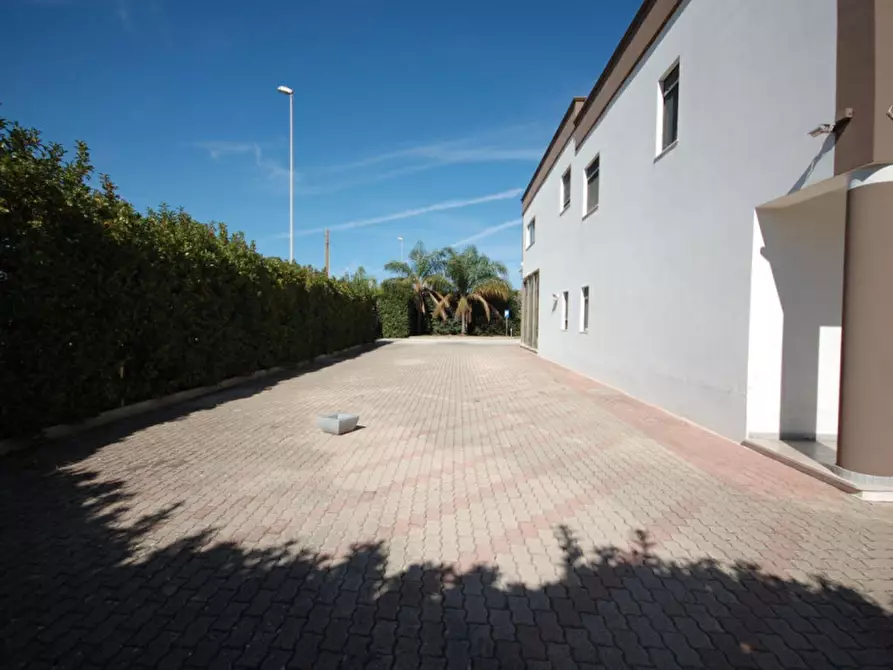 Immagine 3 di Capannone industriale in vendita  in Via Girolamo Fracastoro, N. 2 a Brindisi