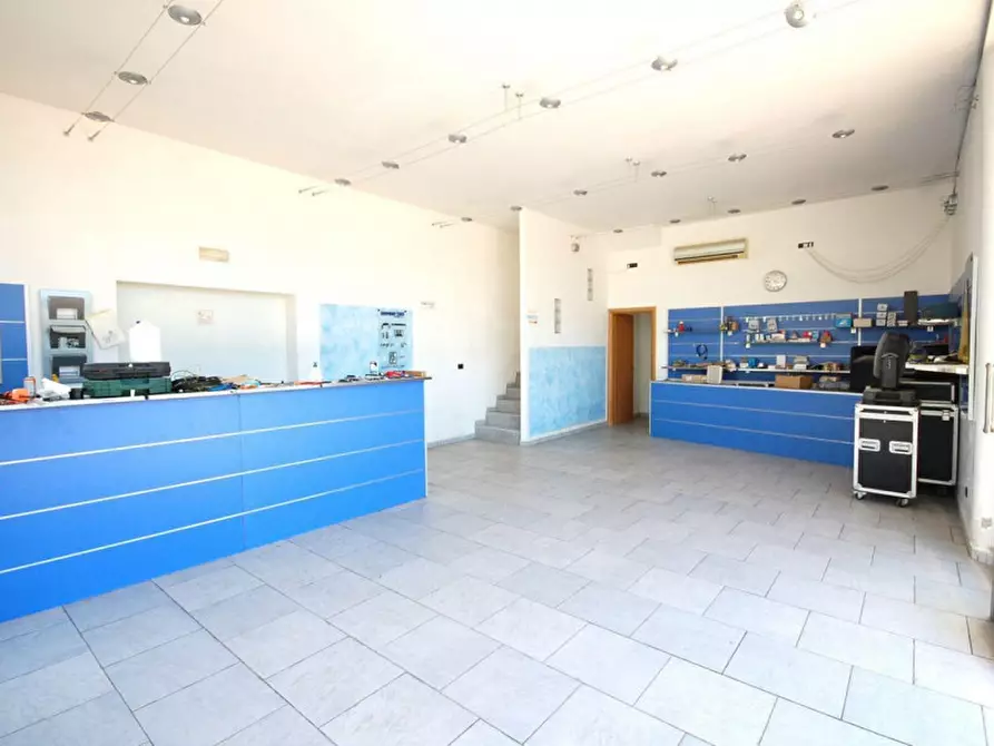 Immagine 7 di Capannone industriale in vendita  in Via Girolamo Fracastoro, N. 2 a Brindisi