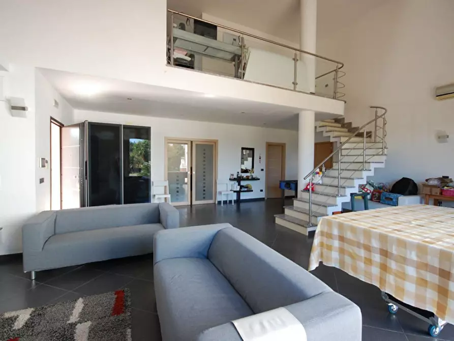 Immagine 20 di Capannone industriale in vendita  in Via Girolamo Fracastoro, N. 2 a Brindisi