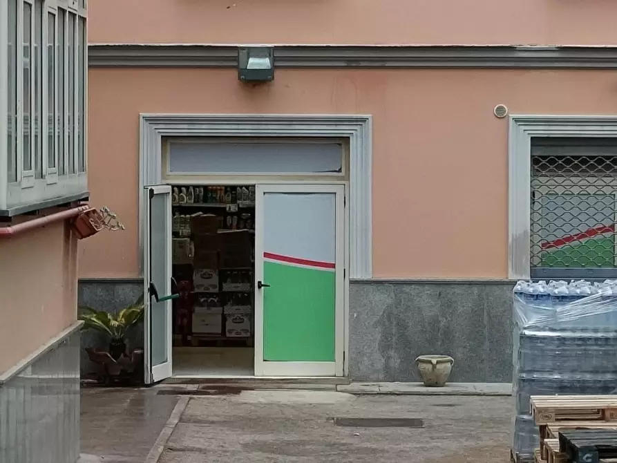 Immagine 3 di Negozio in vendita  in Corso Umberto I, N. snc a Alvignano