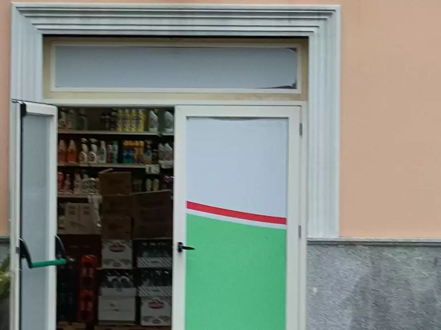 Immagine 6 di Negozio in vendita  in Corso Umberto I, N. snc a Alvignano