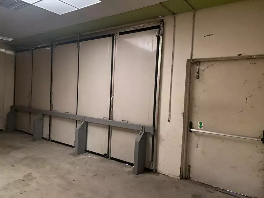 Immagine 11 di Capannone industriale in vendita  in Via Tintoretto, 14, 21012 Cassano Magnago VA, Italia a Cassano Magnago