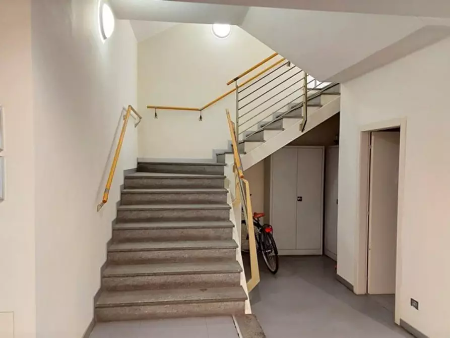 Immagine 13 di Ufficio in vendita  in Corso Giacomo Matteotti, N. 39 Bis a Torino