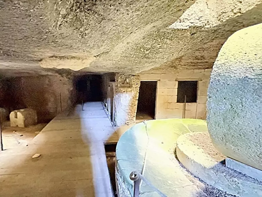 Immagine 2 di Terreno in vendita  in Viale Cipro, N. 2 a Lecce