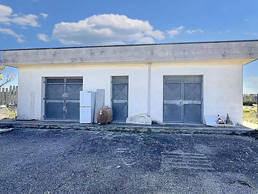 Immagine 11 di Terreno in vendita  in Viale Cipro, N. 2 a Lecce