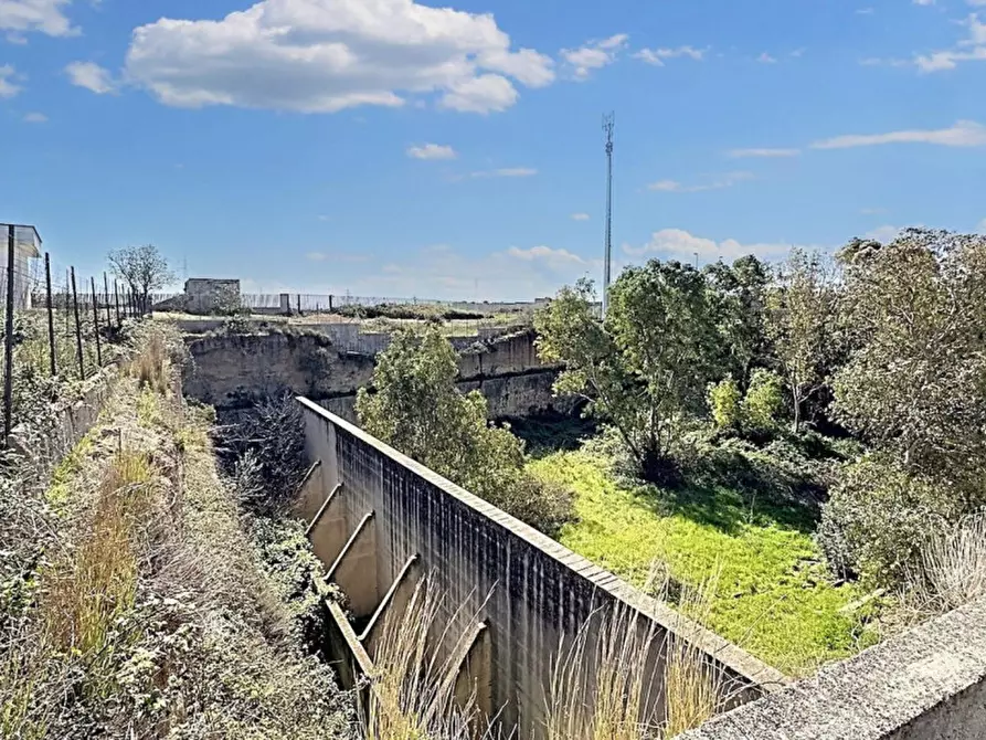 Immagine 12 di Terreno in vendita  in Viale Cipro, N. 2 a Lecce