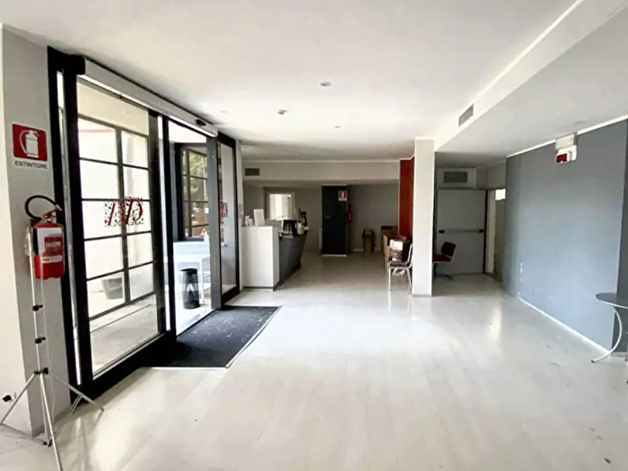 Immagine 2 di Capannone industriale in vendita  in Via Flaminia, N. Snc a Foligno