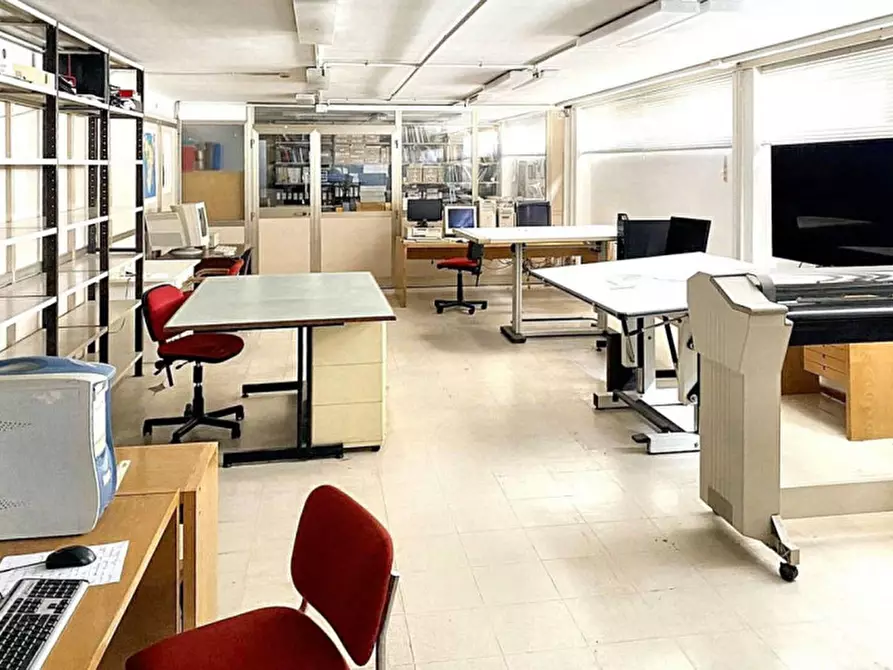 Immagine 5 di Capannone industriale in vendita  in Via Flaminia, N. Snc a Foligno