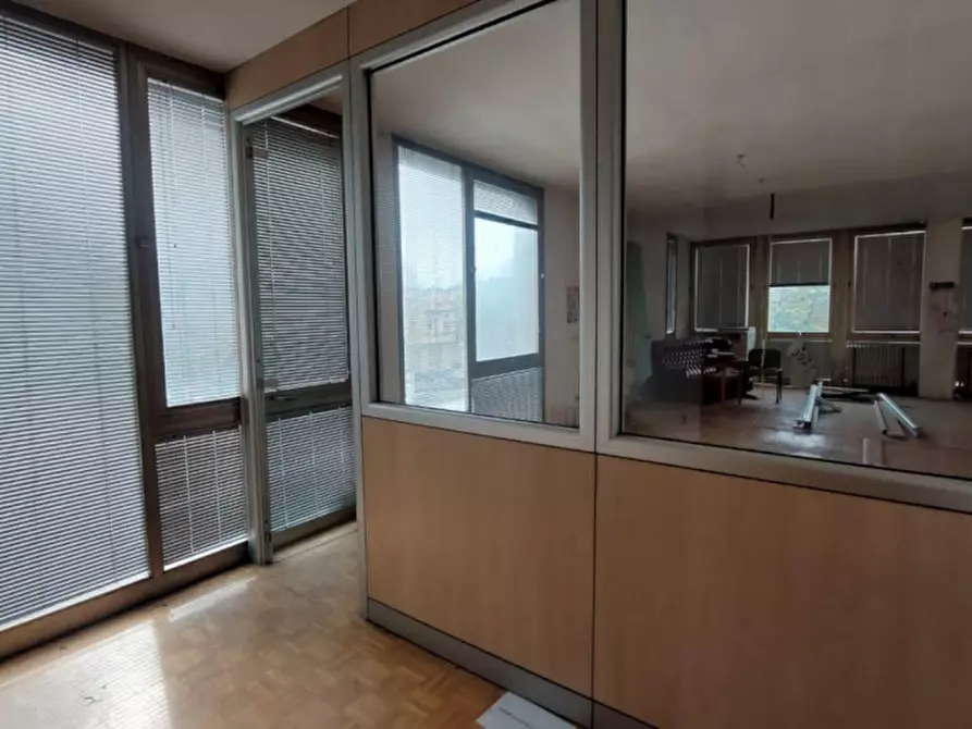 Immagine 9 di Ufficio in vendita  in Via Carlo Liviero, N. 2 a Città Di Castello