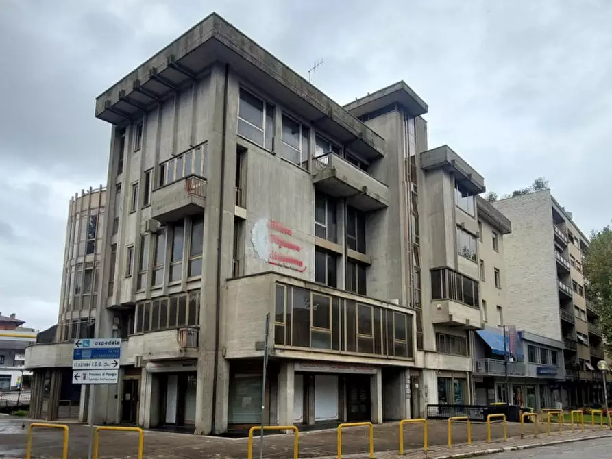 Immagine 11 di Ufficio in vendita  in Via Carlo Liviero, N. 2 a Città Di Castello