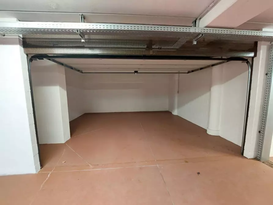 Immagine 10 di Appartamento in vendita  in Viale Pubblico Passeggio, 42, 29121 Piacenza PC, Italia a Piacenza