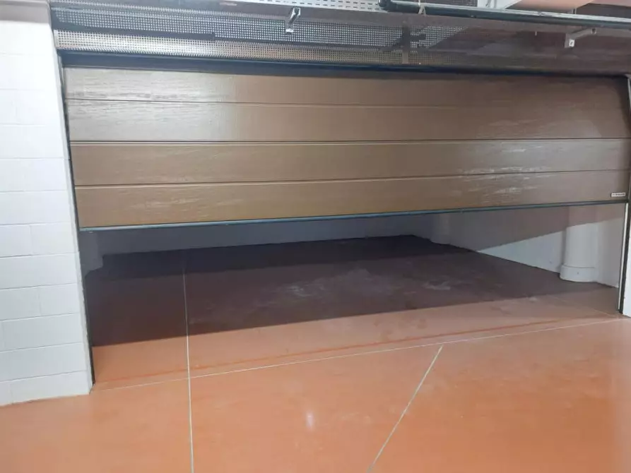 Immagine 11 di Appartamento in vendita  in Viale Pubblico Passeggio, 42, 29121 Piacenza PC, Italia a Piacenza