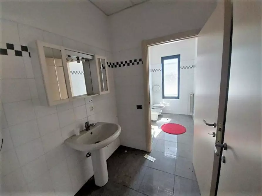 Immagine 9 di Capannone industriale in vendita  in Strada Statale 32 Ticinese, N. 7 a Pombia