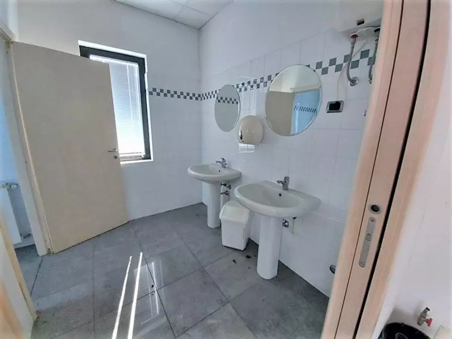 Immagine 16 di Capannone industriale in vendita  in Strada Statale 32 Ticinese, N. 7 a Pombia