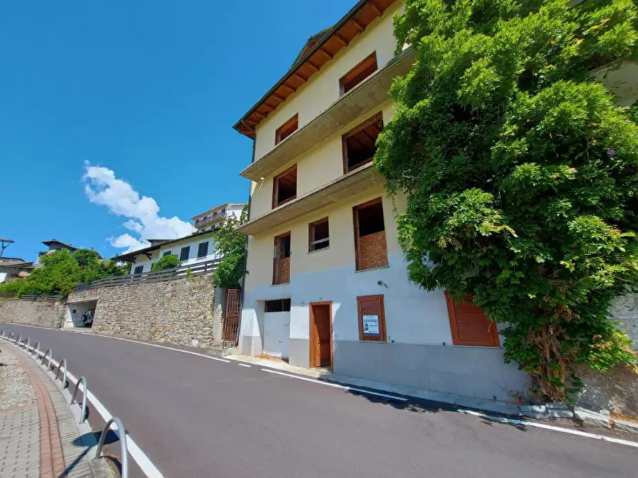 Immagine 3 di Appartamento in vendita  in Via Piazzo, N. 9 a Poggiridenti