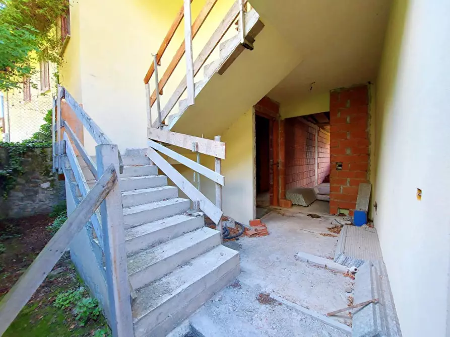 Immagine 10 di Appartamento in vendita  in Via Piazzo, N. 9 a Poggiridenti