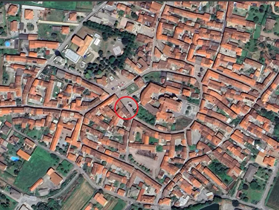 Immagine 9 di Palazzo in vendita  in Piazza Castello, 6, 13040 Alice Castello VC, Italia a Alice Castello