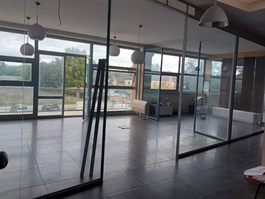Immagine 5 di Ufficio in vendita  in Via Cassa Nord, N. 145 a Monteroni D'arbia