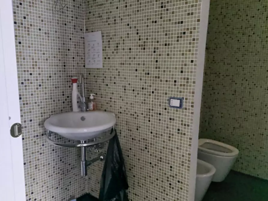 Immagine 12 di Ufficio in vendita  in Via Cassa Nord, N. 145 a Monteroni D'arbia