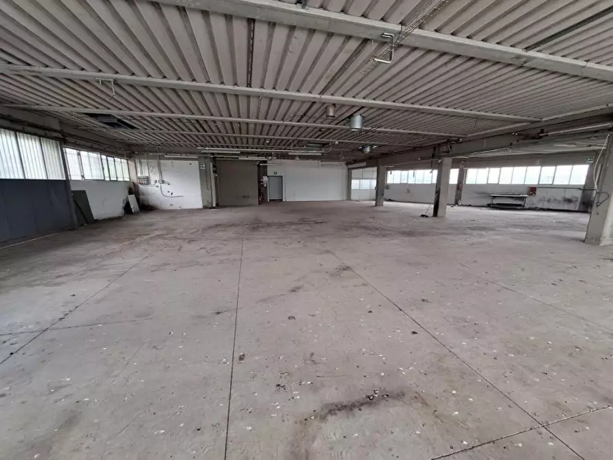 Immagine 2 di Capannone industriale in vendita  in via G. Galilei, N. 70 a Carmignano